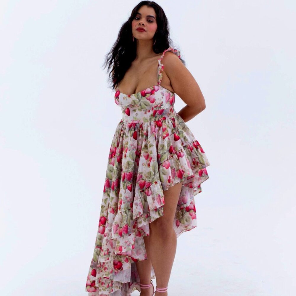Selkie Legs For Days Strawberry Cream dress - size 4x - Picture 1 of 3